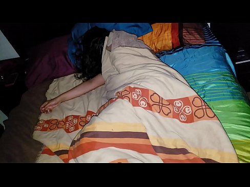 ❤️ Ny zananikely manenjika ny renikeliny tanora rehefa matory izy. ❌ Super sex amin'ny pôrnôgrafia mg.osagoassist.ru ❌